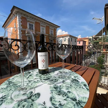 Apartament Ca Nell'umbertino - A 150 Mt Dalla Stazione *