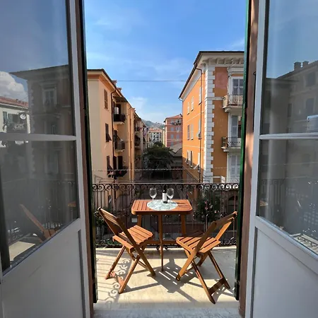 Apartament Ca Nell'umbertino - A 150 Mt Dalla Stazione