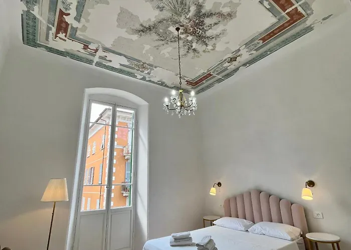 Appartamento Cà Nell'umbertino - A 150 Mt Dalla Stazione La Spezia