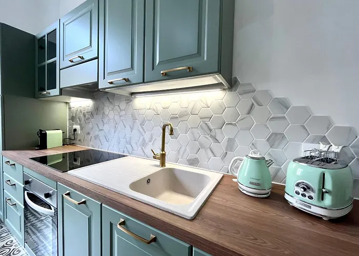 Appartamento Cà Nell'umbertino - A 150 Mt Dalla Stazione La Spezia