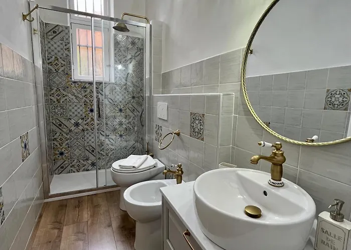 Cà Nell'umbertino - A 150 Mt Dalla Stazione Appartamento *