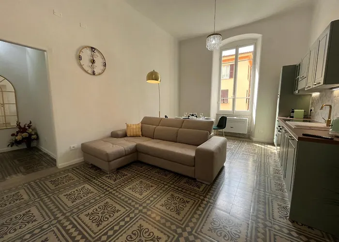 Appartamento Cà Nell'umbertino - A 150 Mt Dalla Stazione *